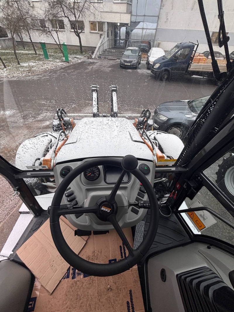 Экскаватор-погрузчик Case 695SV - фото 13