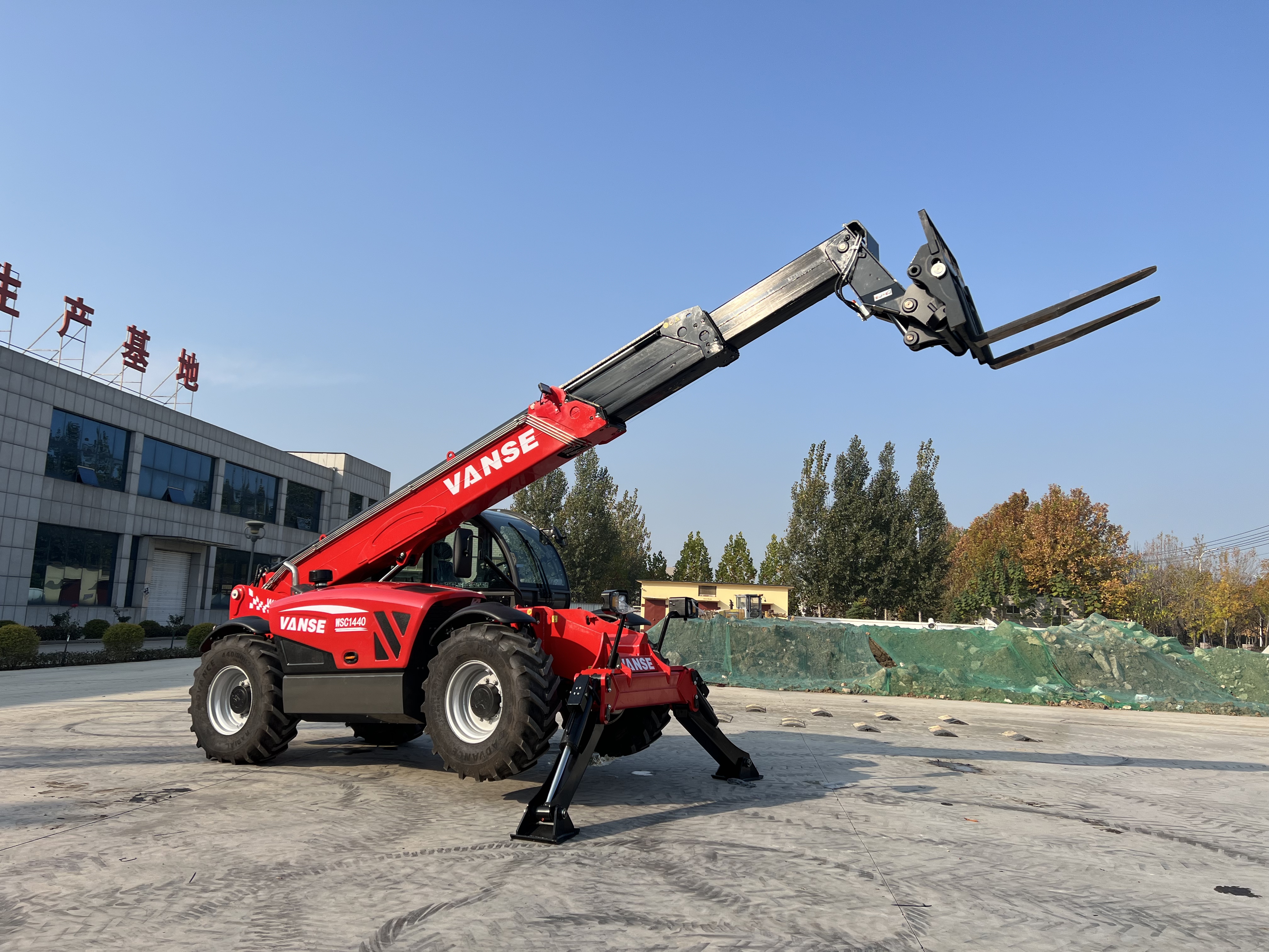 Телескопический погрузчик VANSE WSC 1440