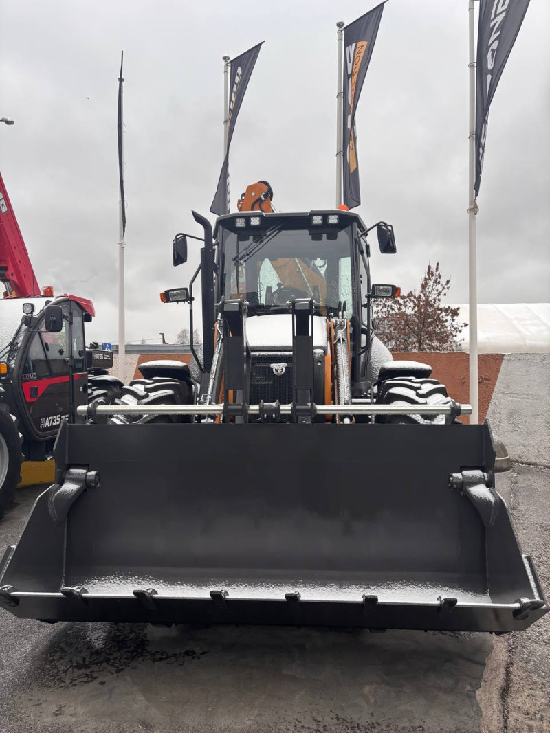 Экскаватор-погрузчик Case 695SV - фото 3