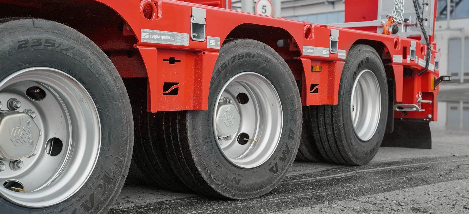 Раздвижной полуприцеп Тверьстроймаш 99398-LEN104 - фото 5