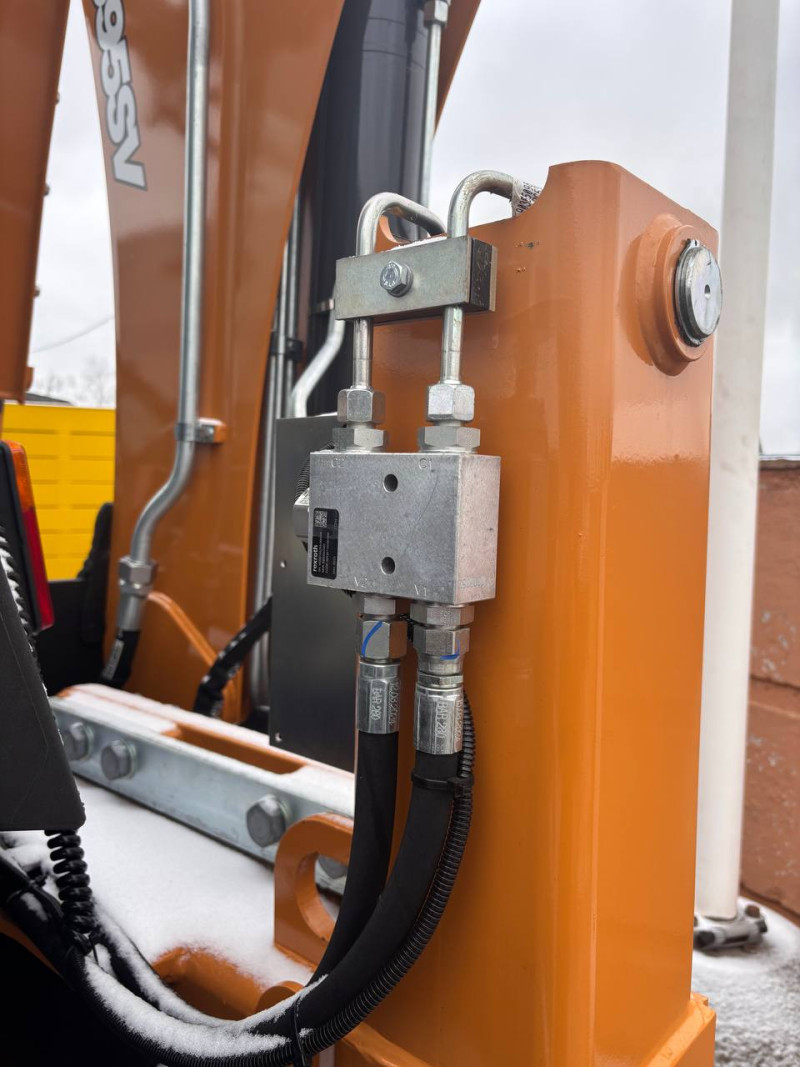 Экскаватор-погрузчик Case 695SV - фото 19