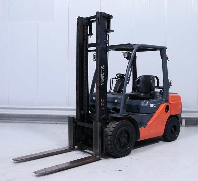 вилочного погрузчика Toyota 02-7FD35