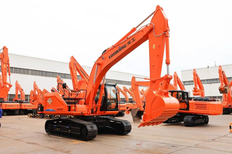 Гусеничный экскаватор Lonking CDM 6245 E - фото 2