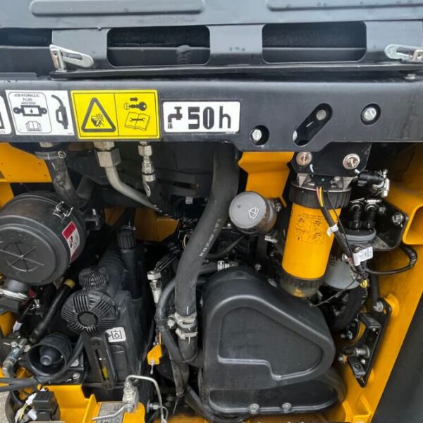 Мини-погрузчик JCB 155 - фото 2