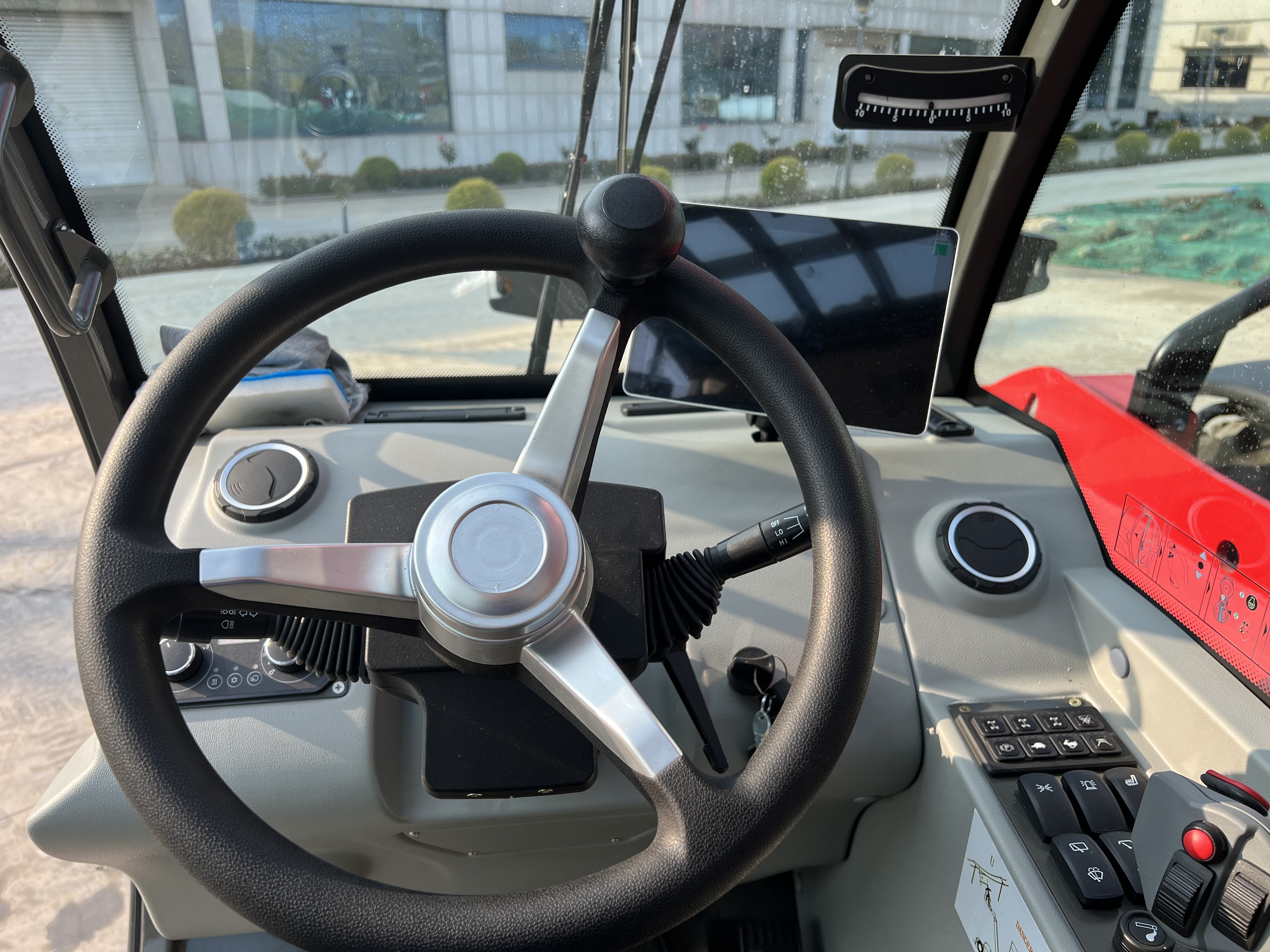 Телескопический погрузчик VANSE WSC 1440 - фото 5