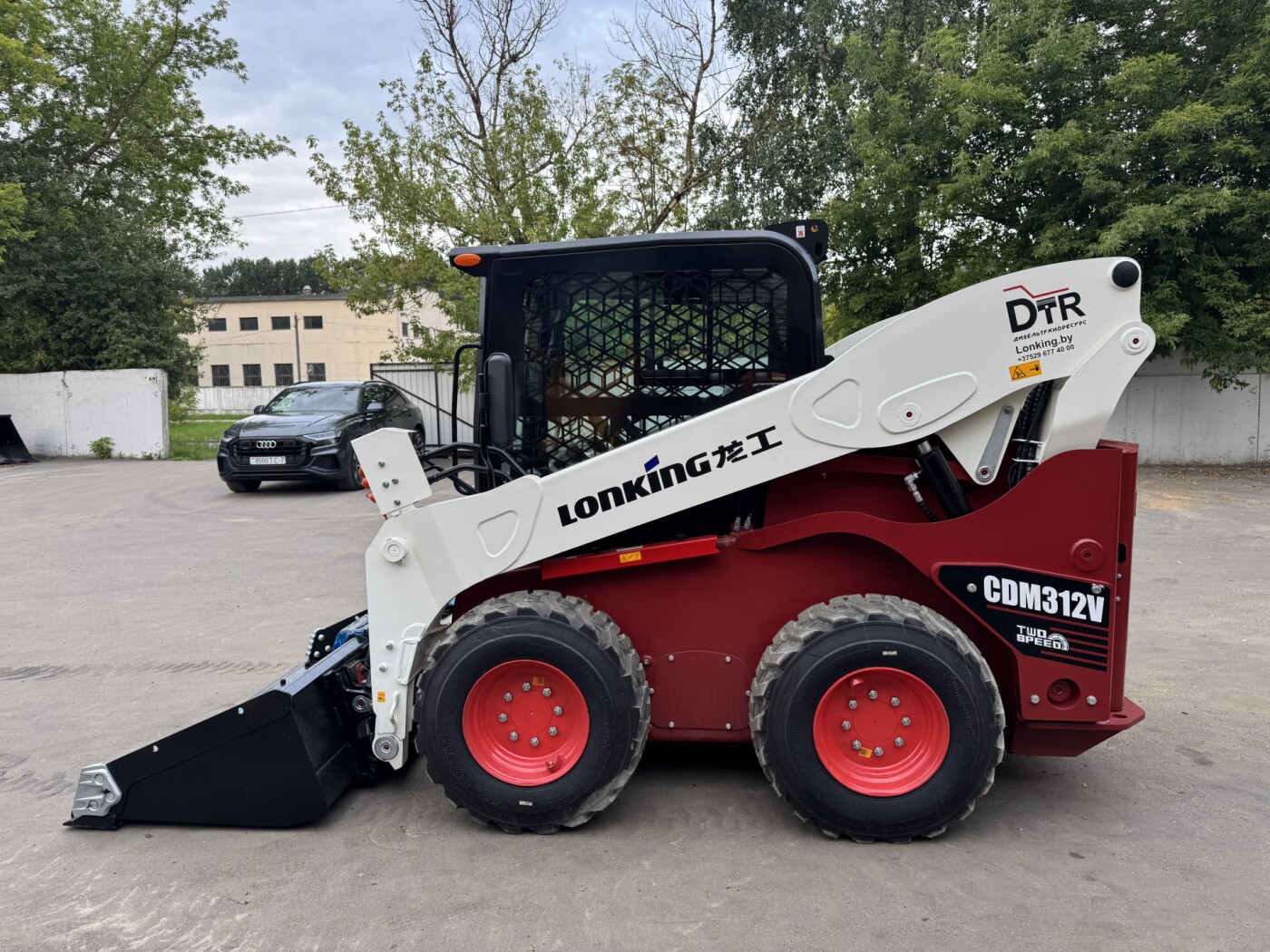 Мини-погрузчик Lonking CDM 312 - фото 5