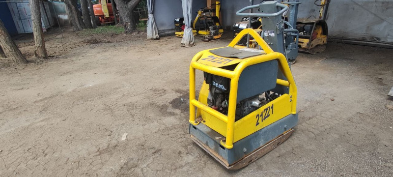 Виброплиты Atlas Copco LG 500 - фото 1