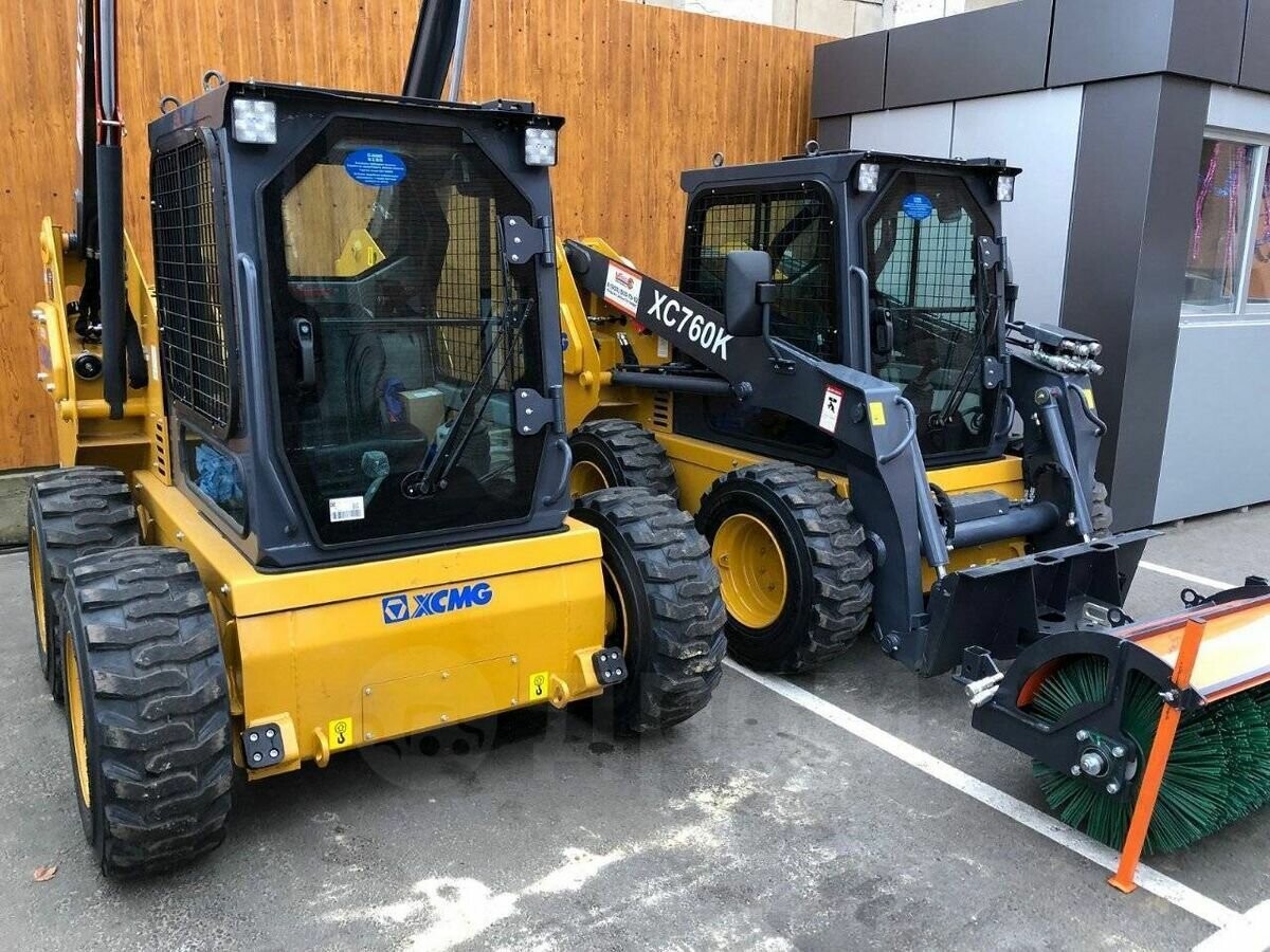 Мини-погрузчик XCMG SR760RU - фото 14