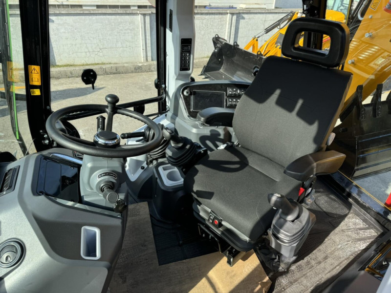 Экскаватор-погрузчик Lonking 84C - фото 2