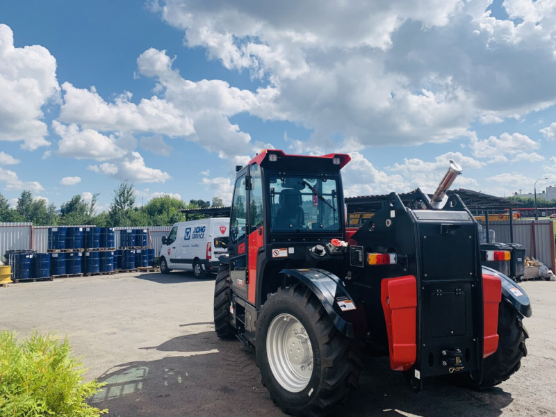 Телескопический погрузчик XCMG XT3207K - фото 6