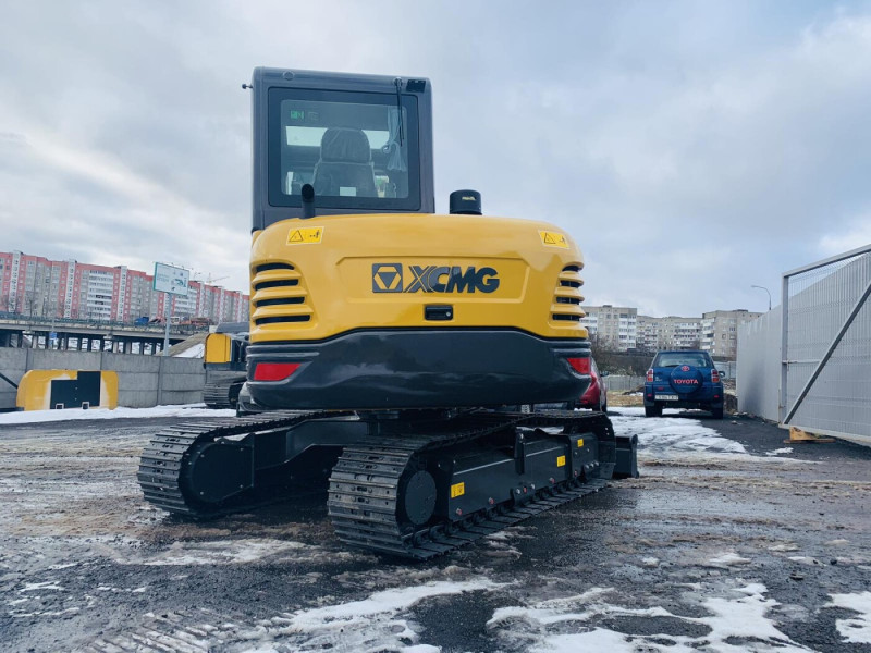 Мини-экскаватор XCMG XE60DA - фото 2