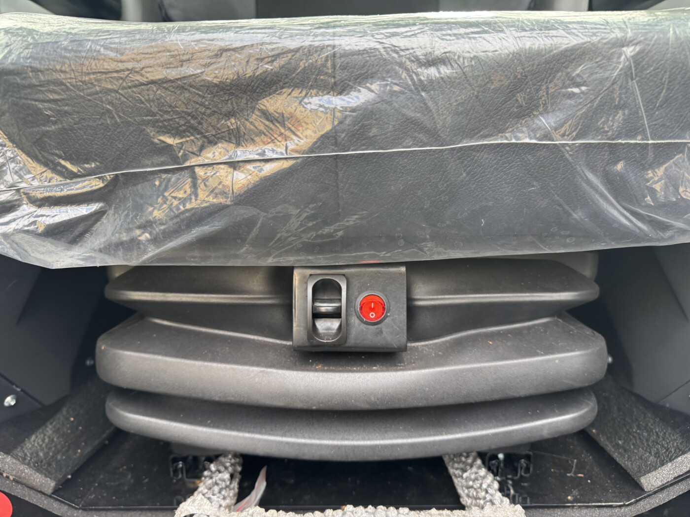 Мини-погрузчик Lonking CDM315T - фото 9