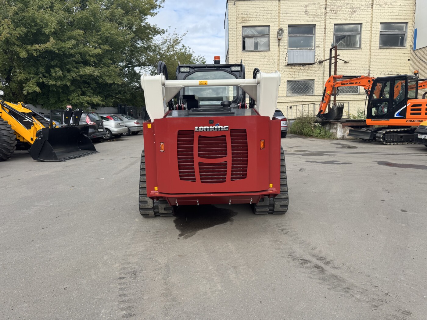 Мини-погрузчик Lonking CDM315T - фото 15