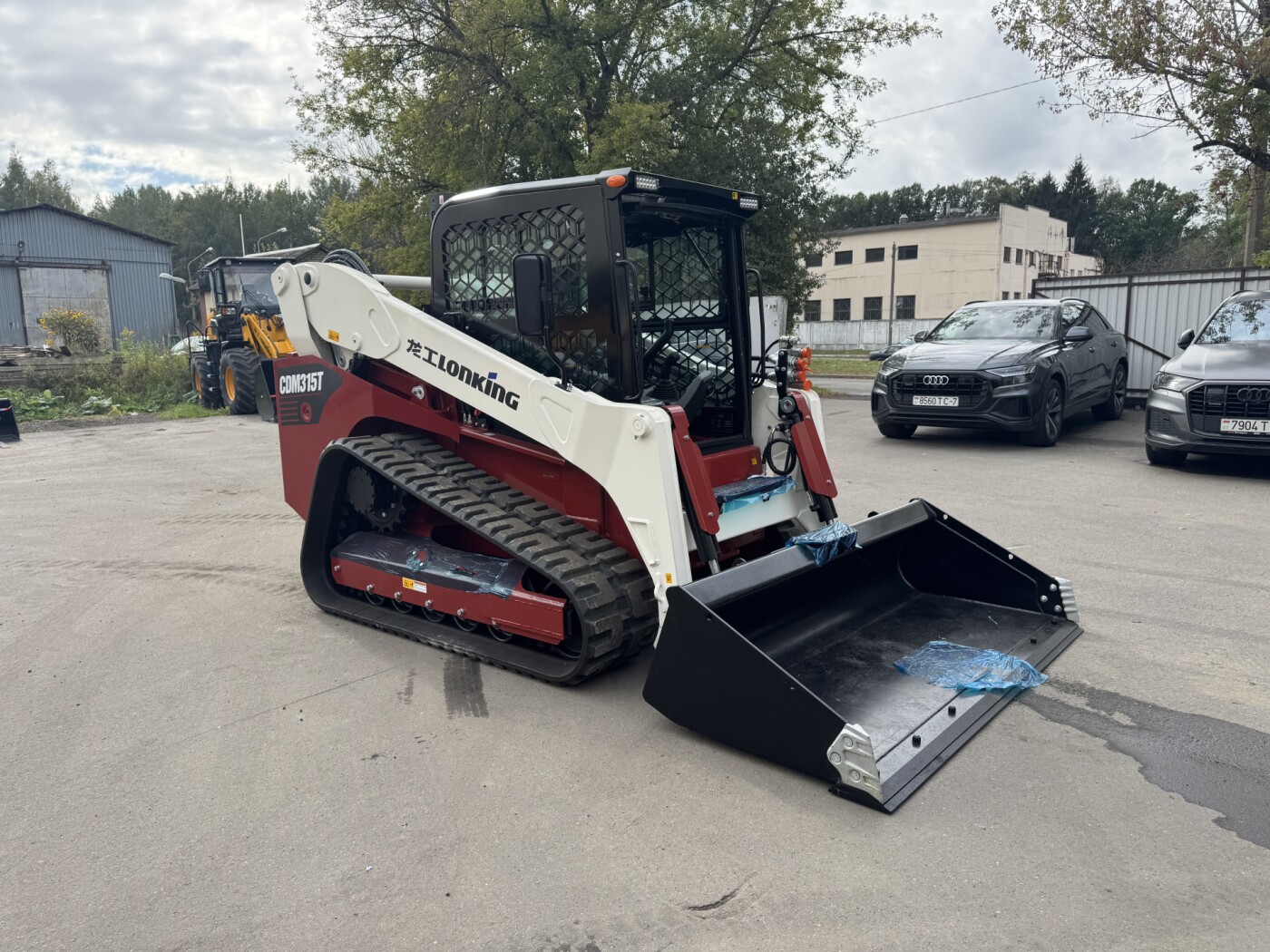 Мини-погрузчик Lonking CDM315T