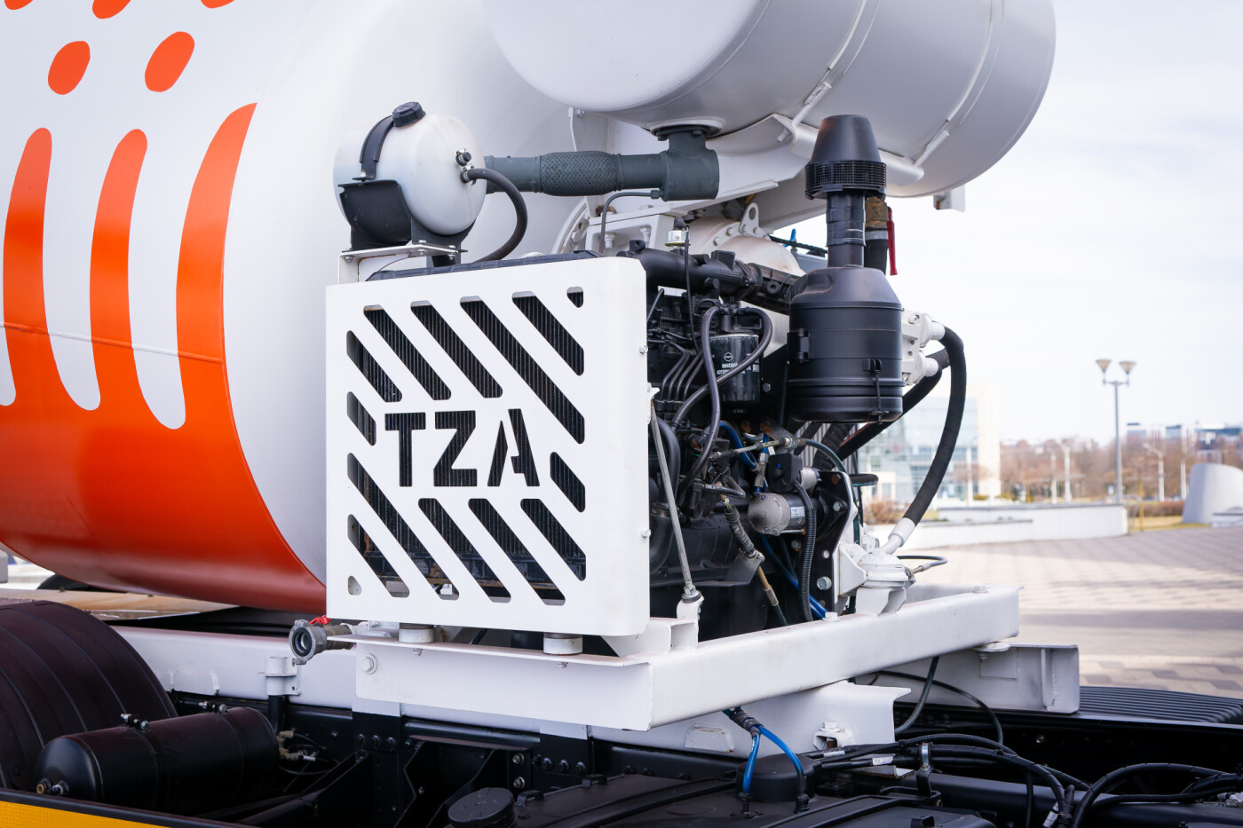 Автобетоносмеситель МАЗ KF-040219 - фото 11