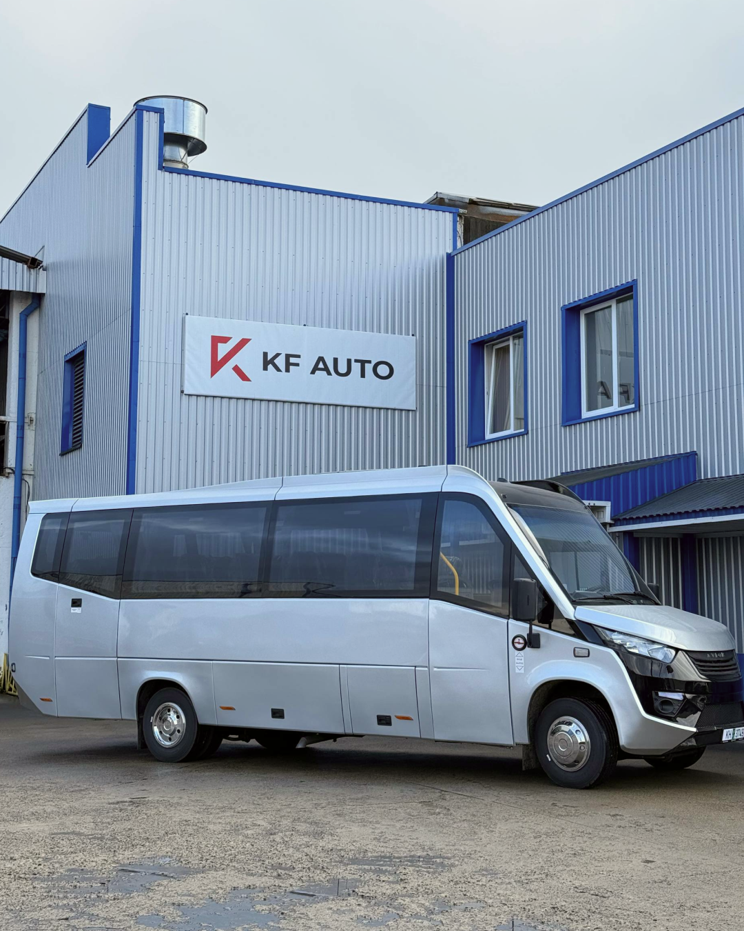 Автобус Avior Туристический