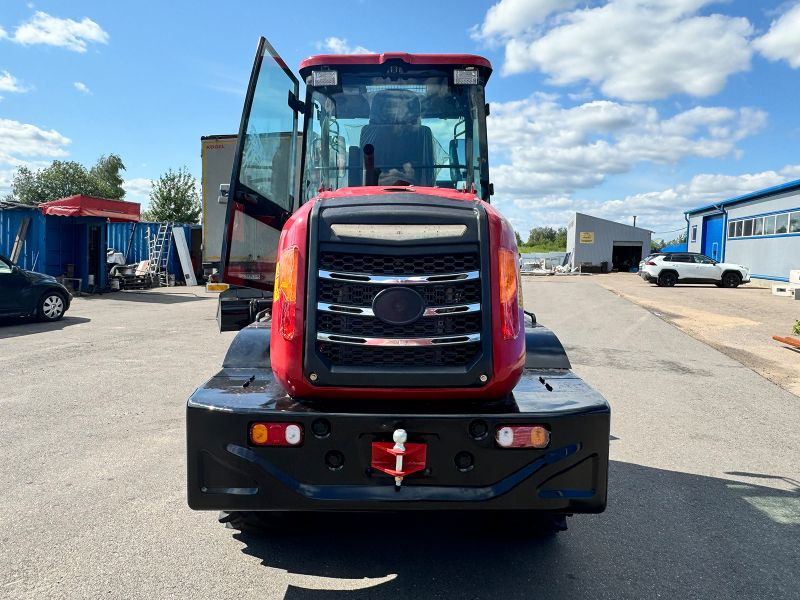 Телескопический погрузчик ROSSEL R-1500 - фото 5