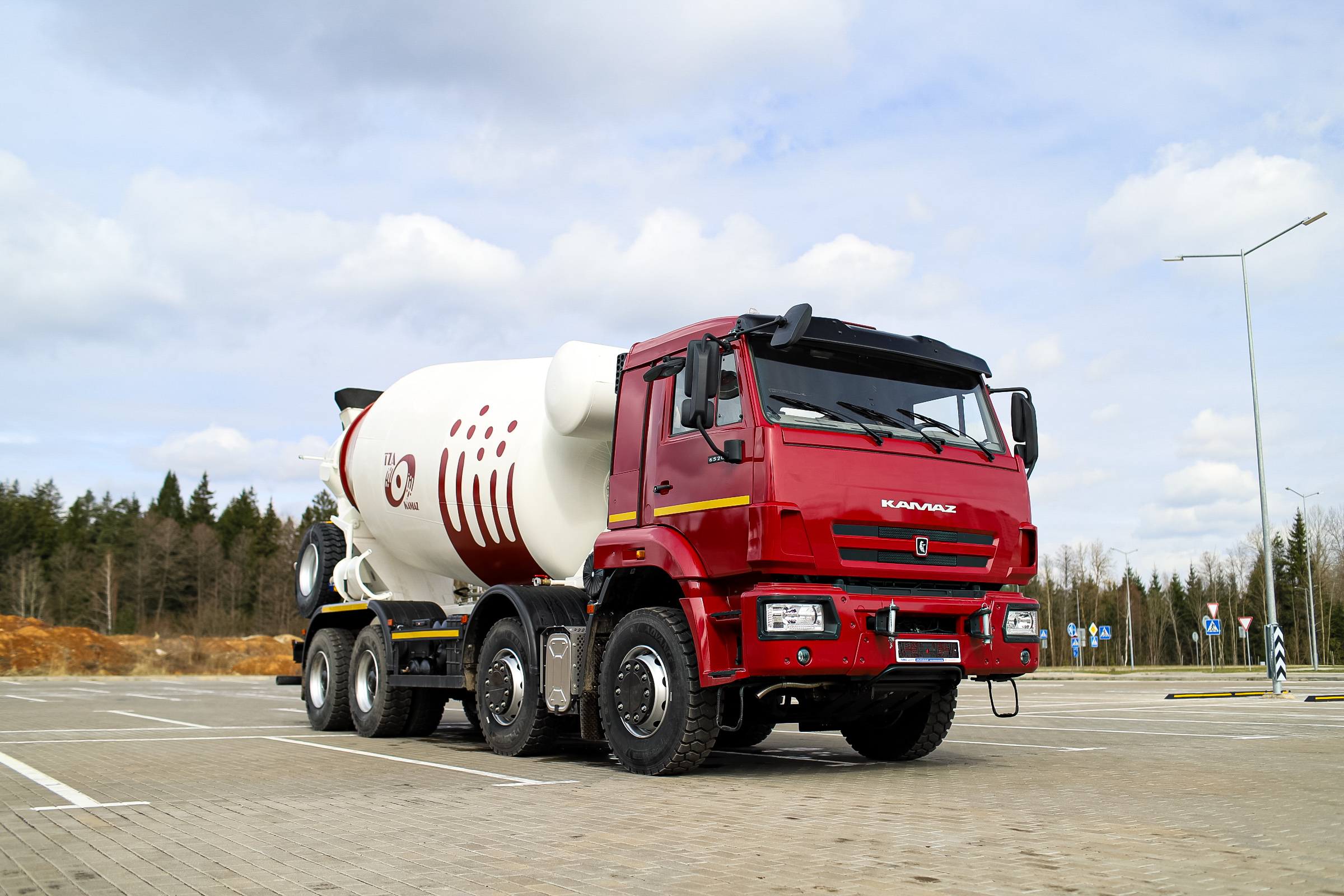 Автобетоносмеситель Kamaz 58142U
