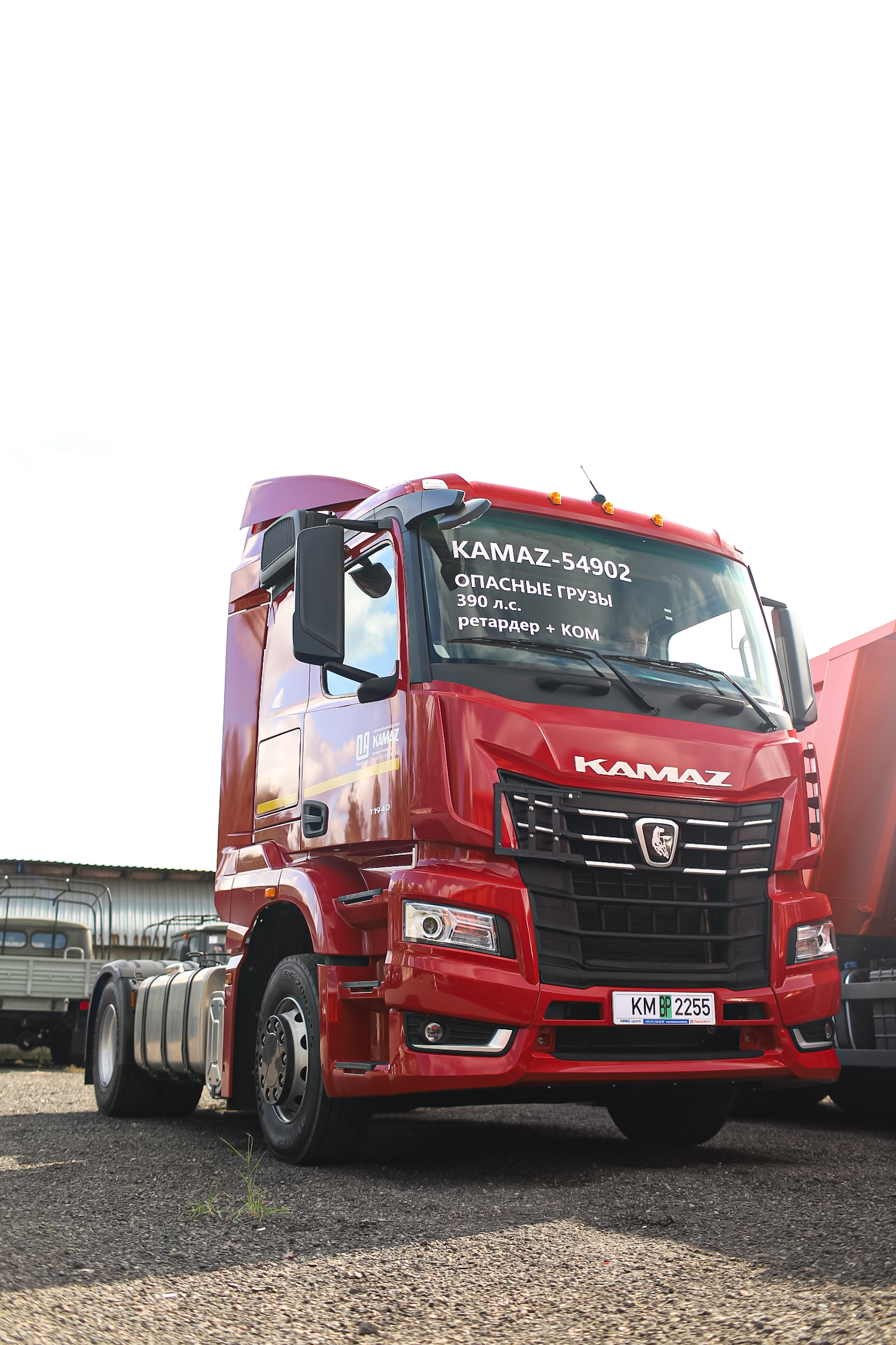 Тягач Kamaz 54902 - фото 4