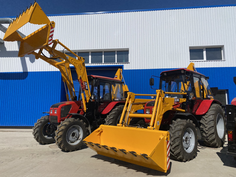 Экскаватор-погрузчик Дорэлектромаш ДЭМ 114 - фото 5