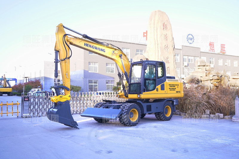 Колесный экскаватор HENGWANG HWL-150