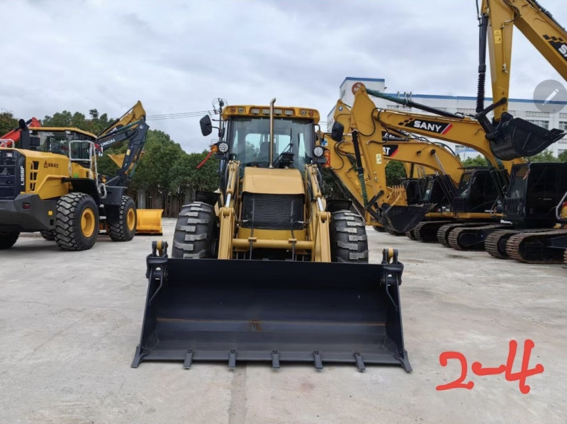 Экскаватор-погрузчик JCB 4CX - фото 4