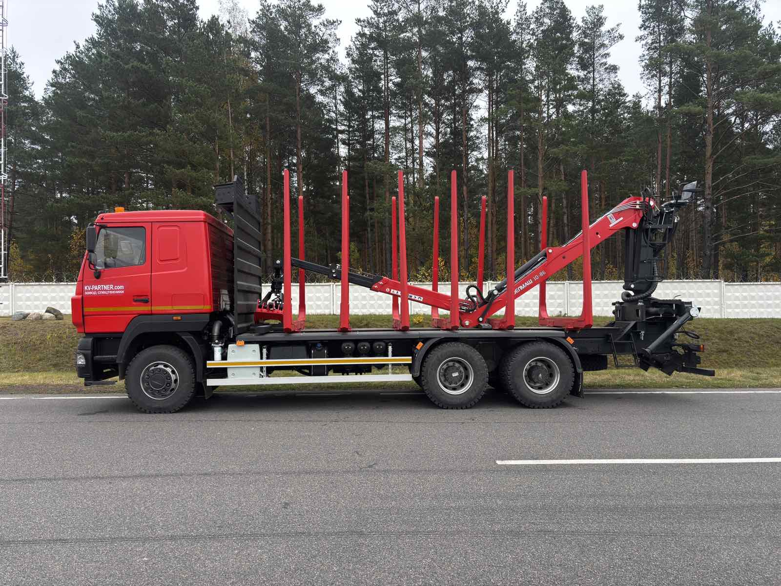 Лесовоз МАЗ 631228-8575 - фото 3