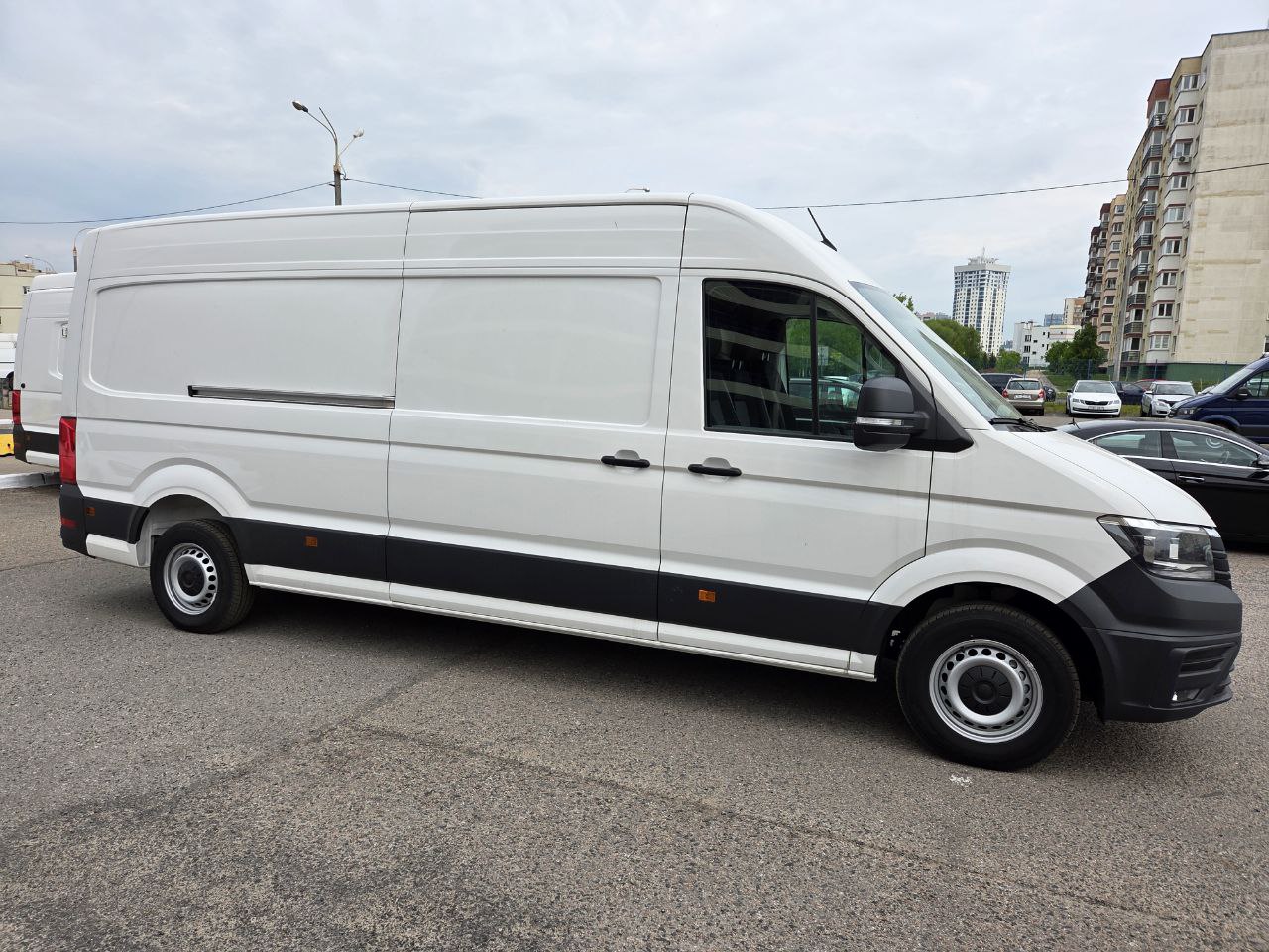 Микроавтобус Volkswagen Crafter - фото 9