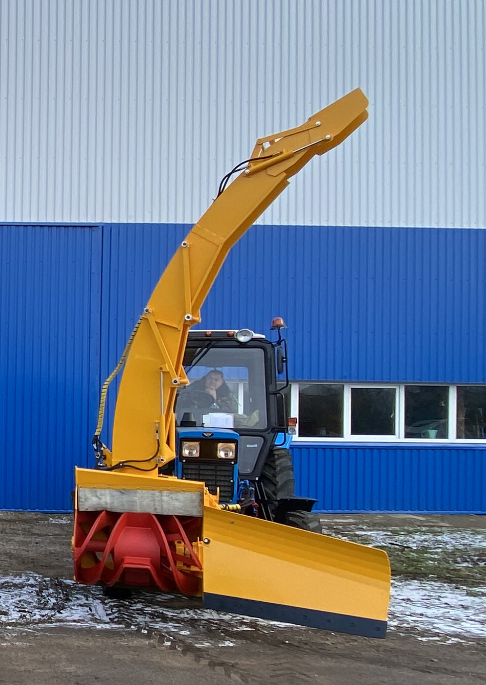 Снегоуборочные машины Дорэлектромаш Снегоочиститель фрезерно-роторный ДЭМ 124