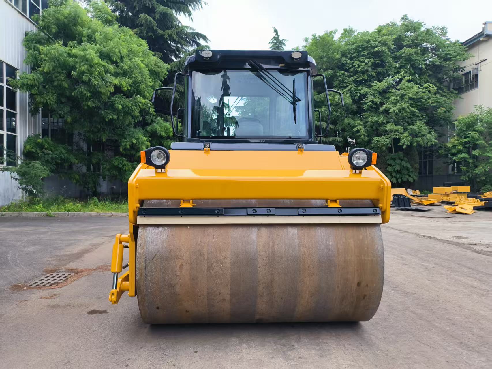 Дорожный каток LOJAN LDD212H - фото 2